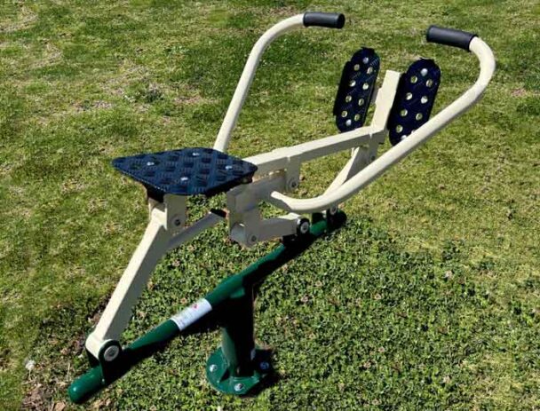 Όργανο Υπαίθριας Άσκησης Κωπηλατικό