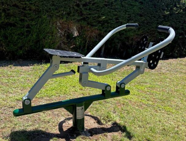 Όργανο Υπαίθριας Άσκησης Κωπηλατικό