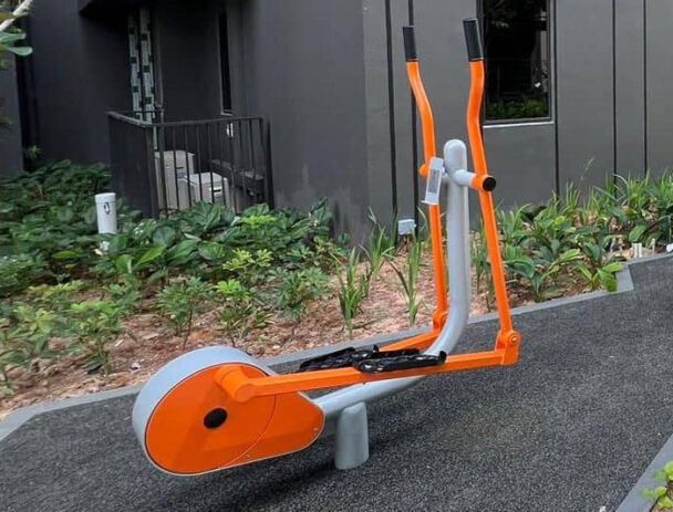 Ελλειπτικό - Crosstrainer με δυνατότητα φόρτισης