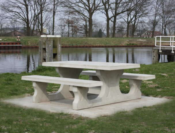 Τραπεζόπαγκος Τσιμεντένιος 8 ατόμων