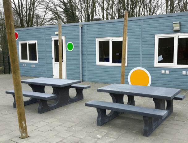 Τραπεζόπαγκος Τσιμεντένιος 8 ατόμων