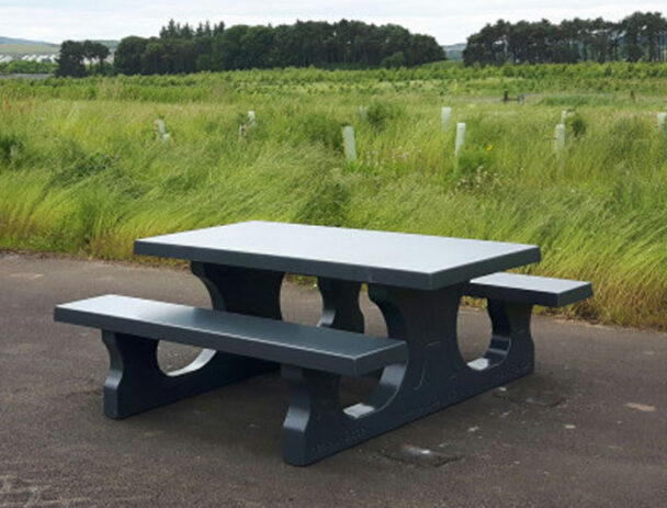 Τραπεζόπαγκος Τσιμεντένιος 8 ατόμων