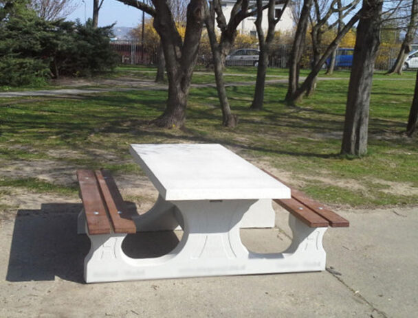 Τραπεζόπαγκος Τσιμέντο-Μπαμπού 8 ατόμων