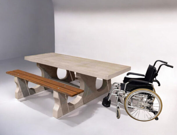 Τραπεζόπαγκος  Τσιμέντο-Μπαμπού 7 ατόμων & 1 θέσης Αναπηρικού Αμαξιδίου