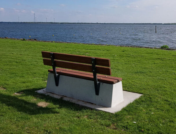 Παγκάκι Τσιμέντο-Μπαμπού Με Πλάτη -180cm