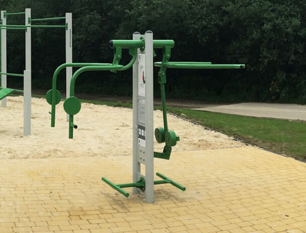 Διπλό Όργανο Υπαίθριας Άσκησης Εκγύμνασης Άνω Άκρων - Τροχαλία (ΑΜΕΑ)